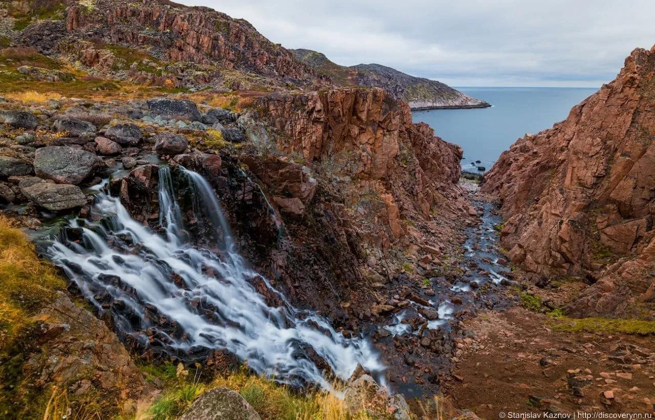 Вид на водопад Батарейский