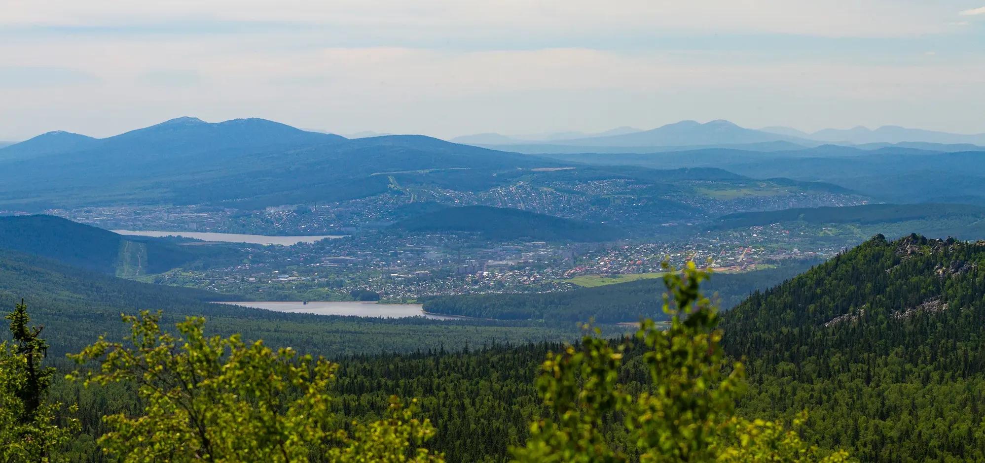 AntonGaev shutterstock_2032031795