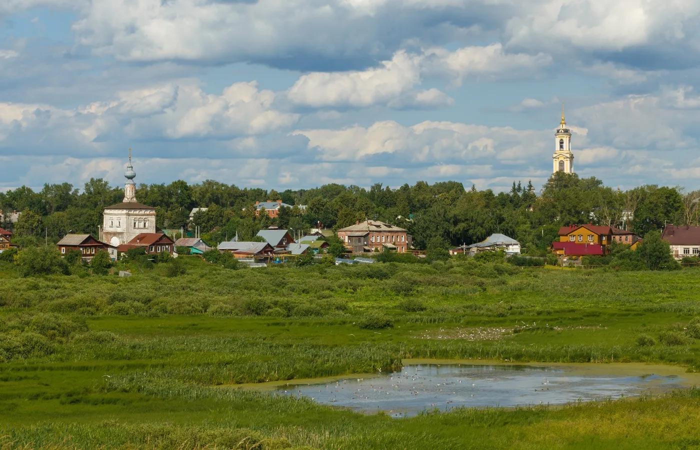 Черпать вдохновение на Ильинском лугу_шатр