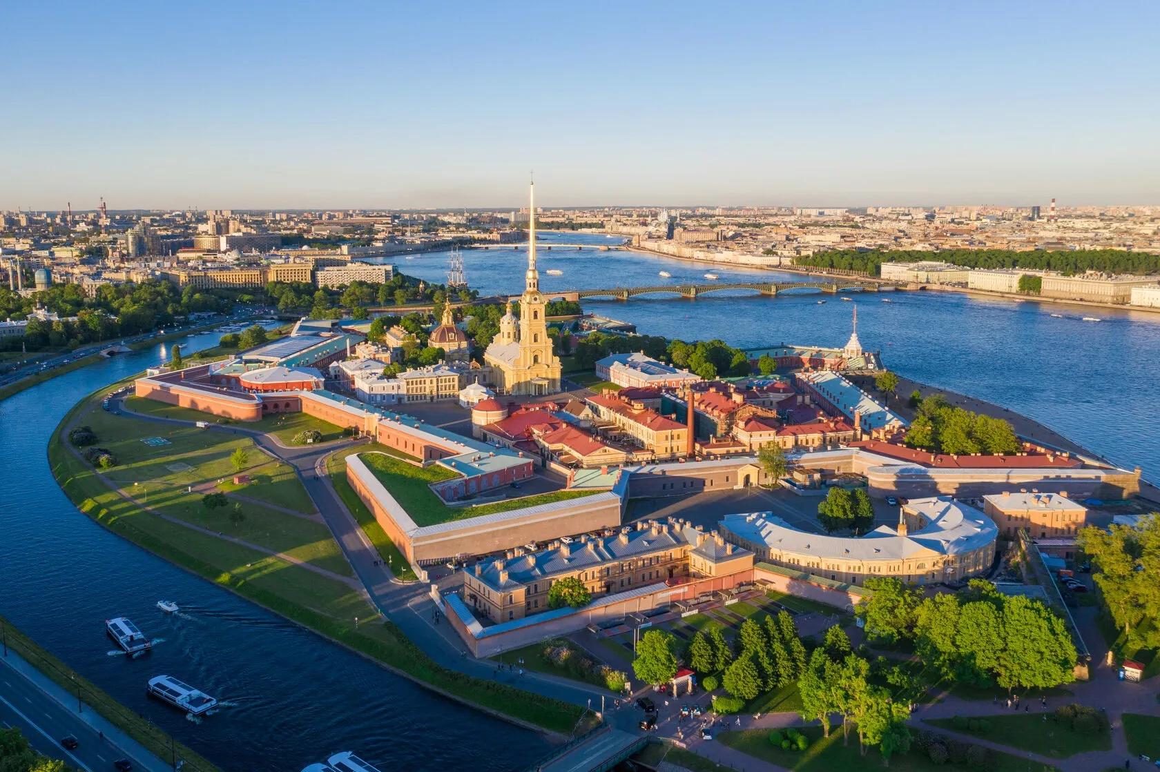 Петербург. Пётр. От первого камня до небоскреба