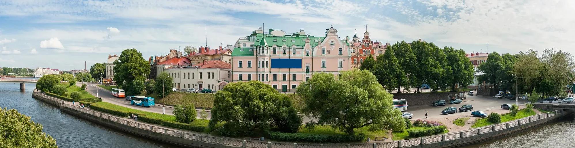 Konstantin Aksenov shutterstock_490870762