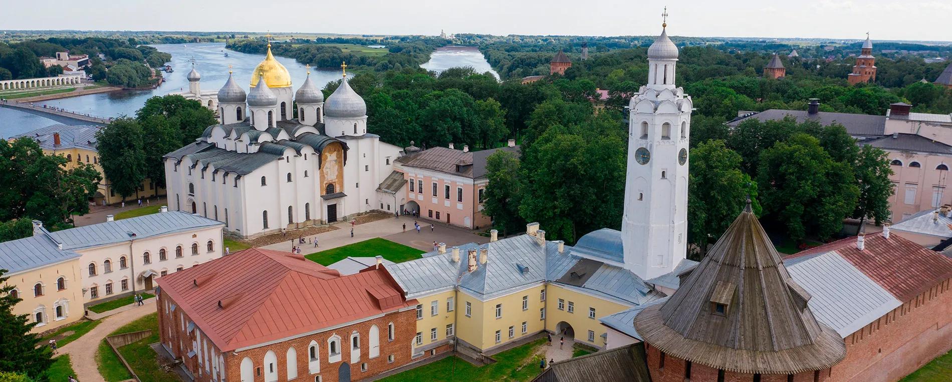Новогород_shutterstock_1786534325