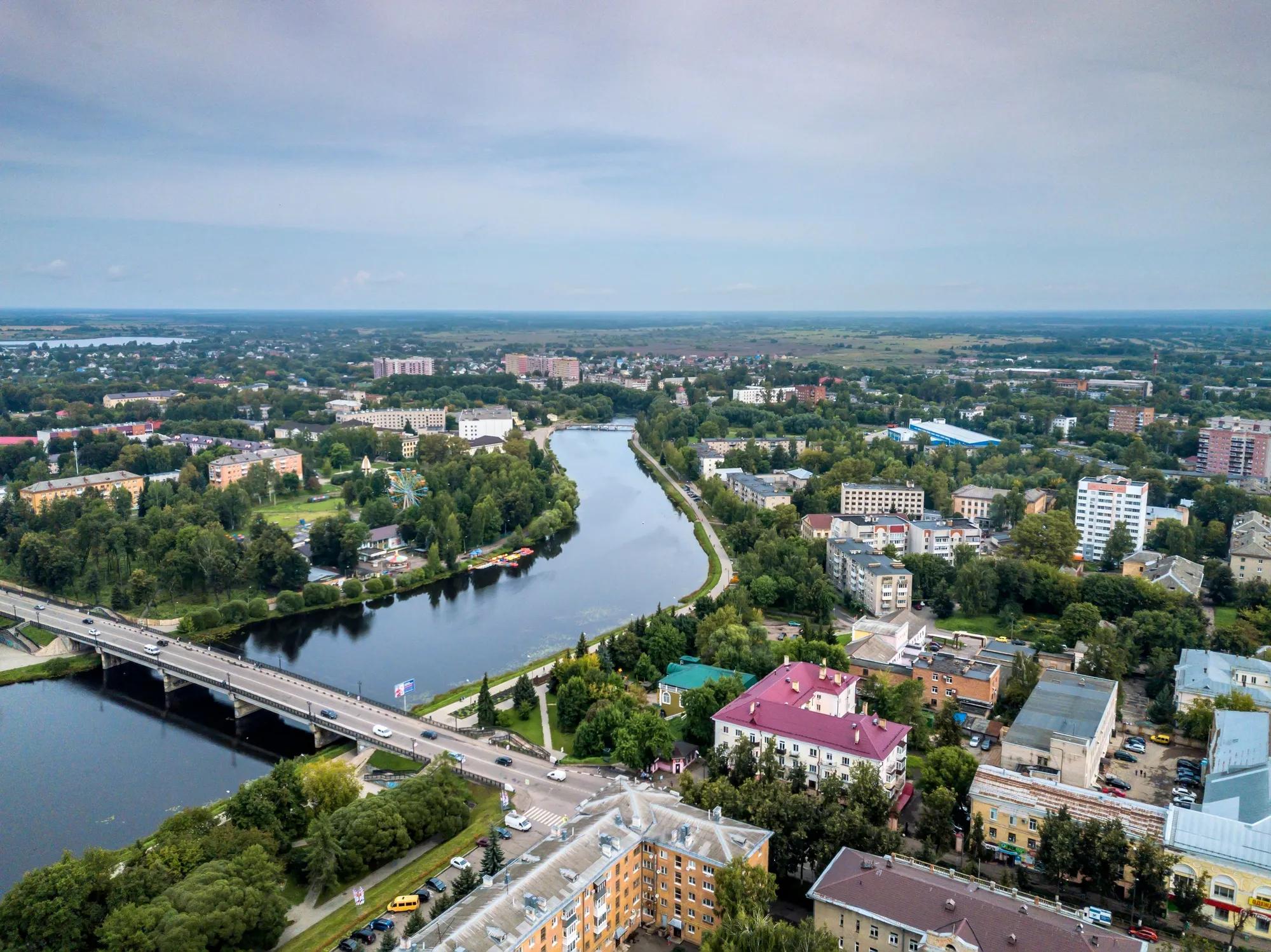 Псков панорама shutterstock_1501305635