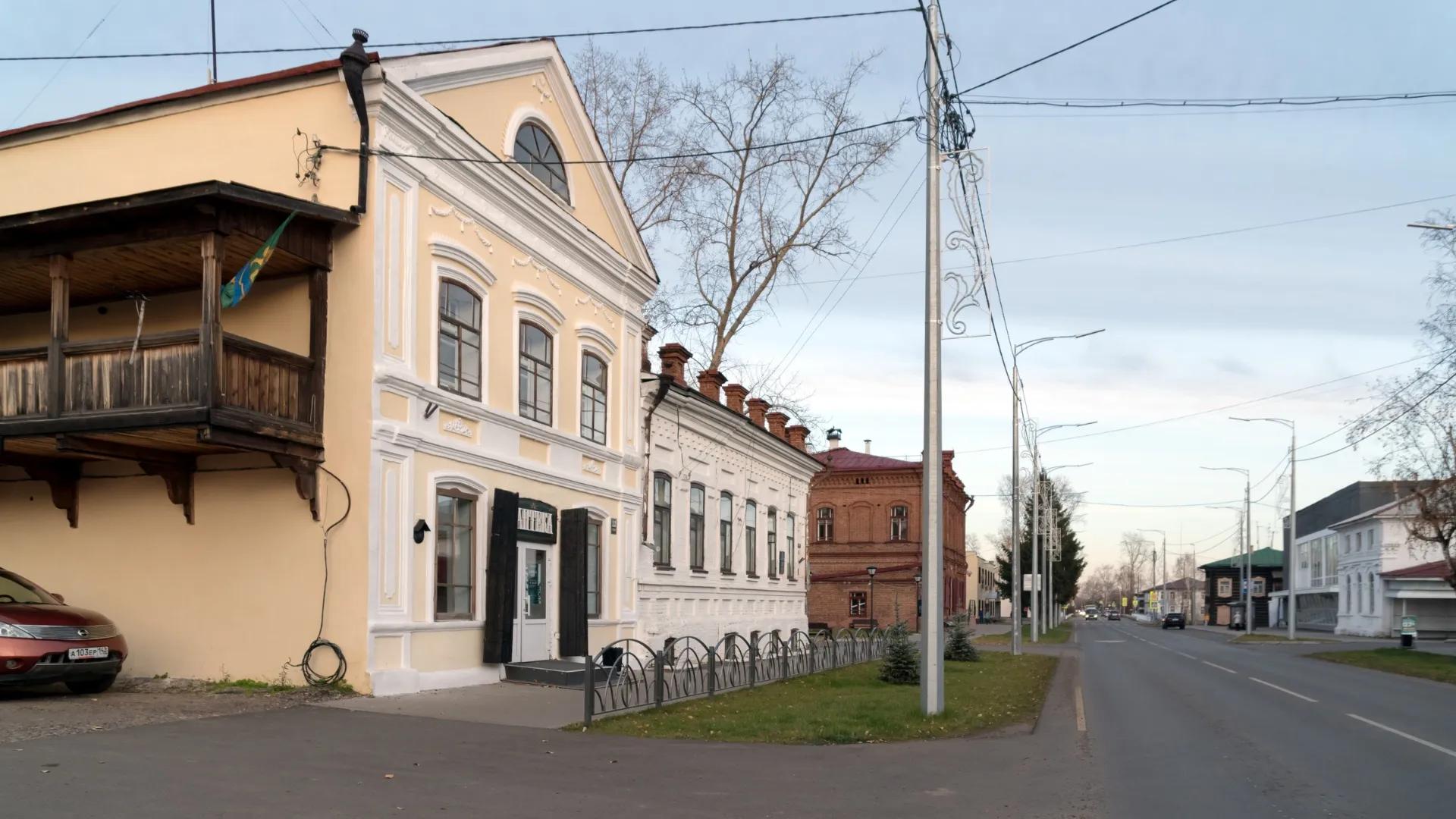 Уютная старина на улице Ленина