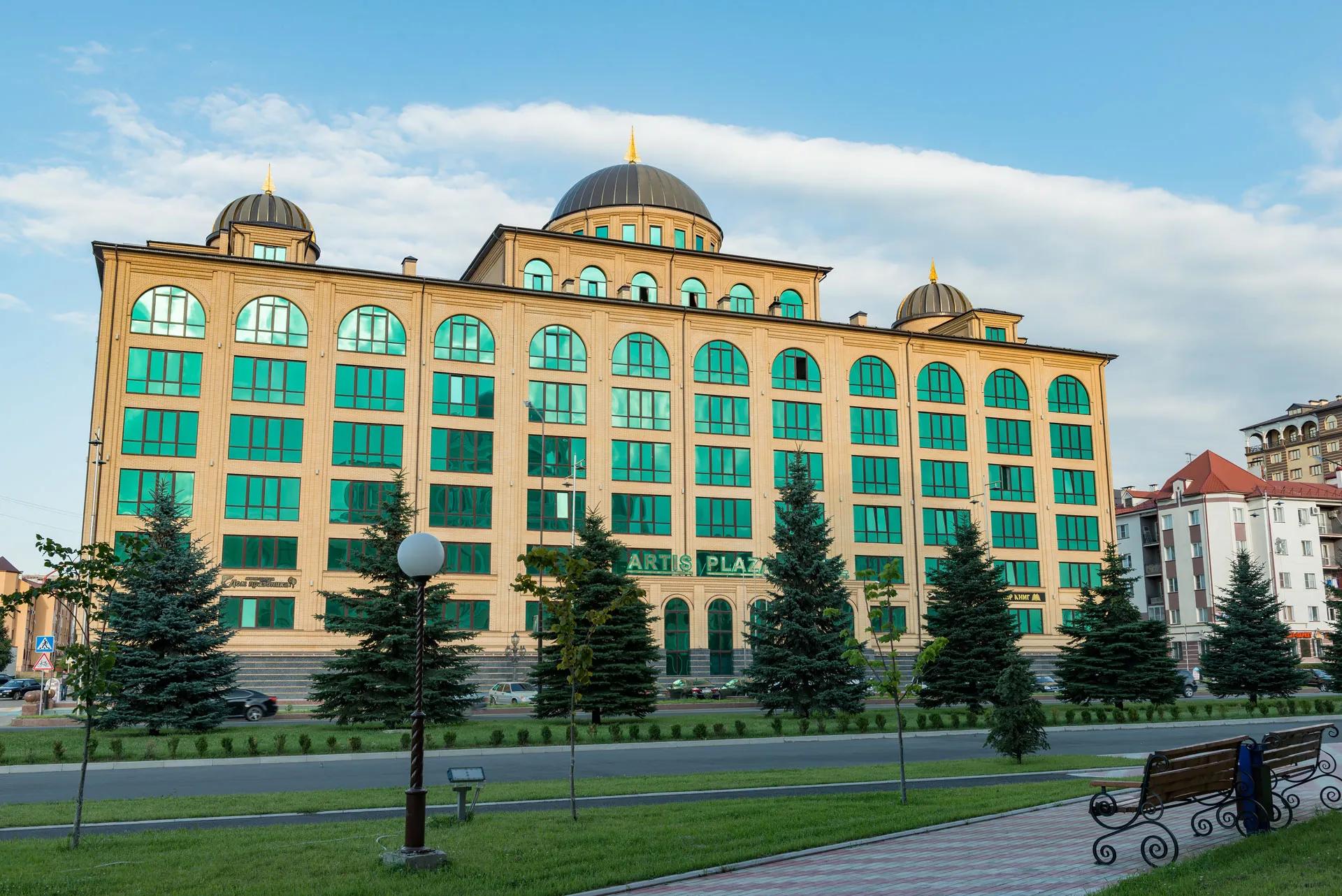 Артис-плаза отель