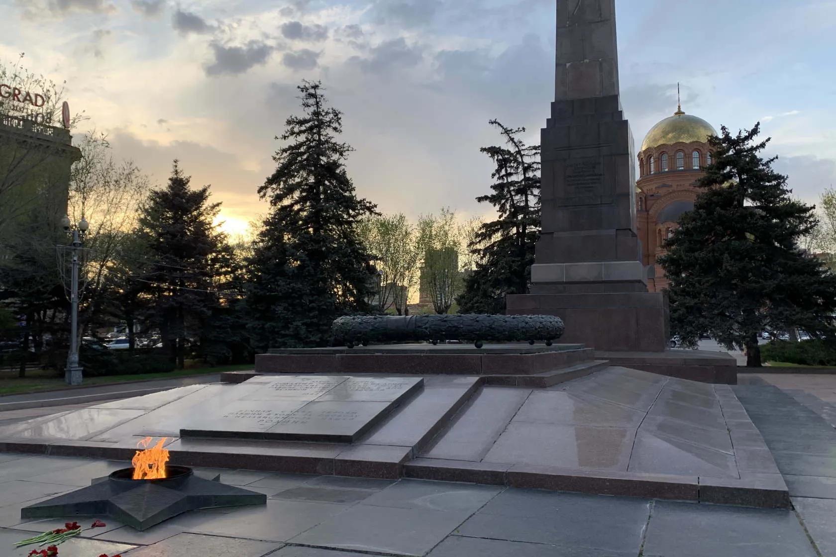 Волгоград, Площадь Павших Борцов