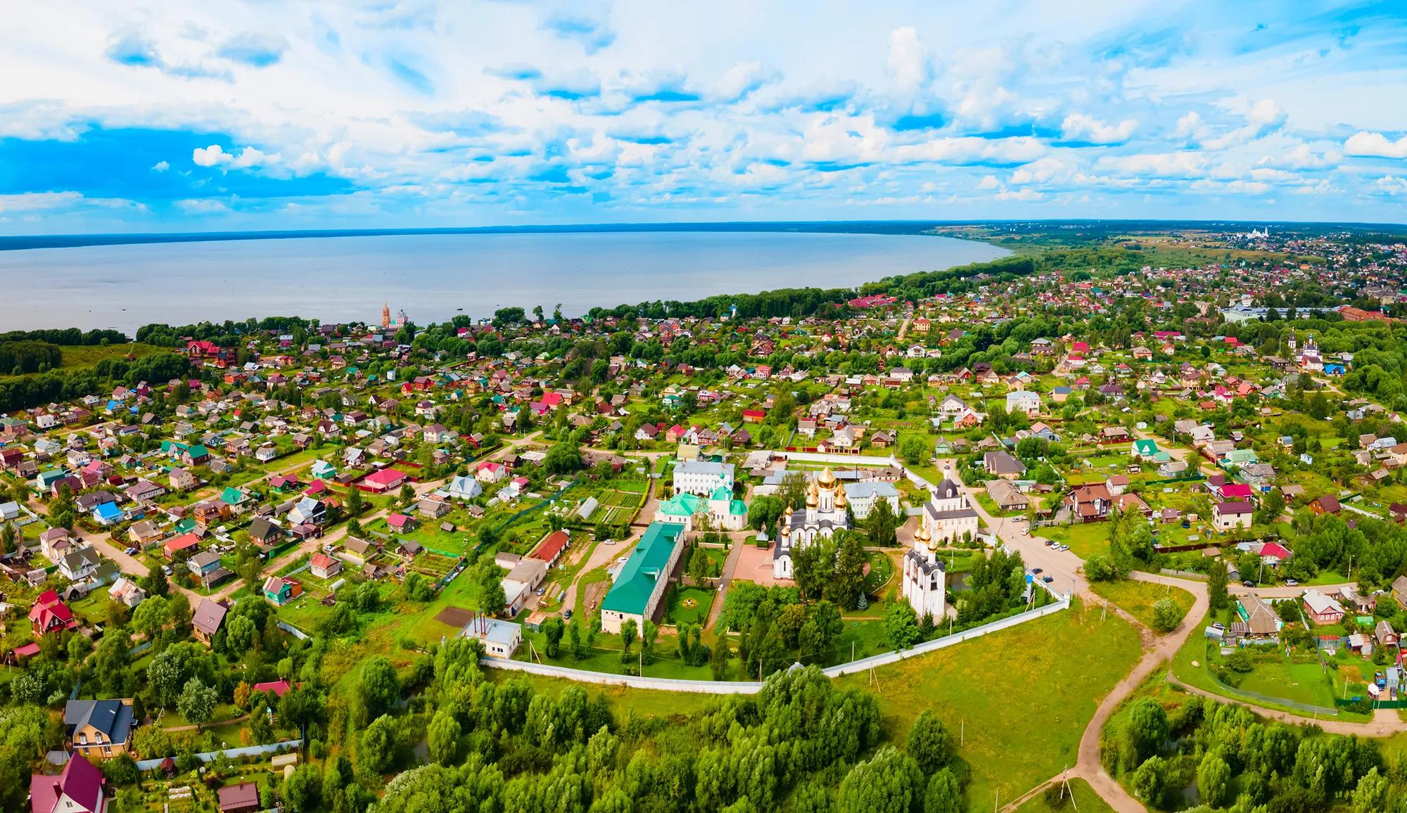 saiko3p shutterstock_1935440839