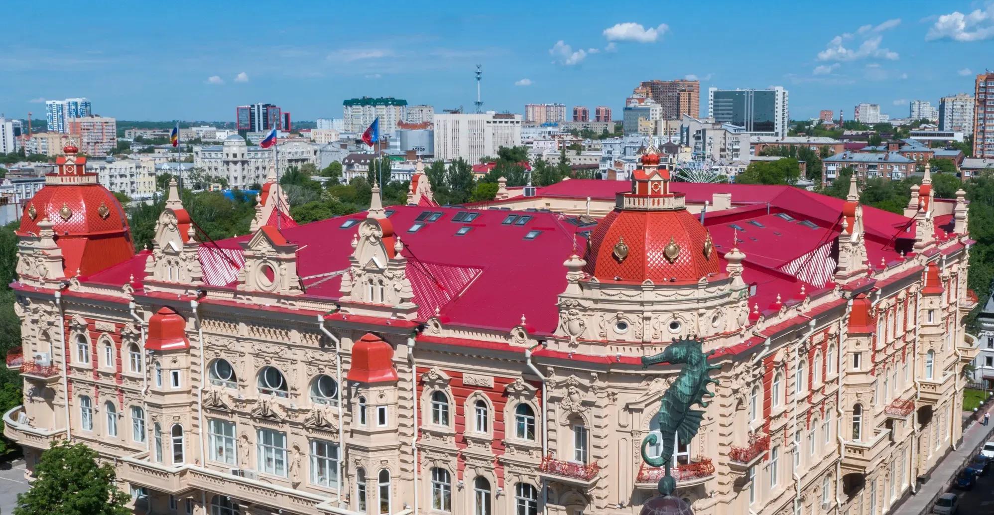 Zotov Dmitrii shutterstock_1614319948