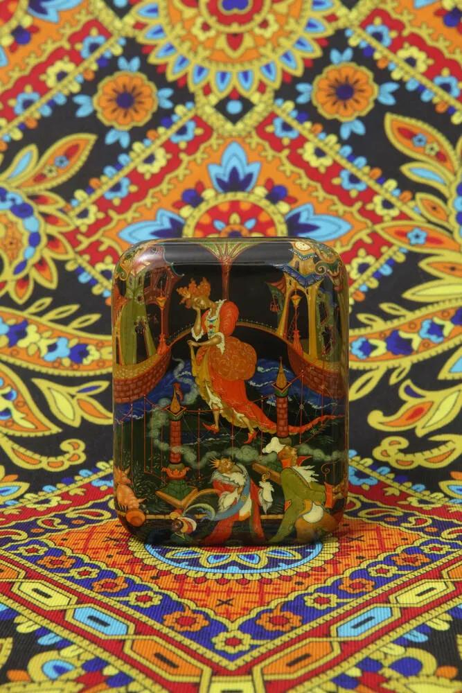 Палехская шкатулка