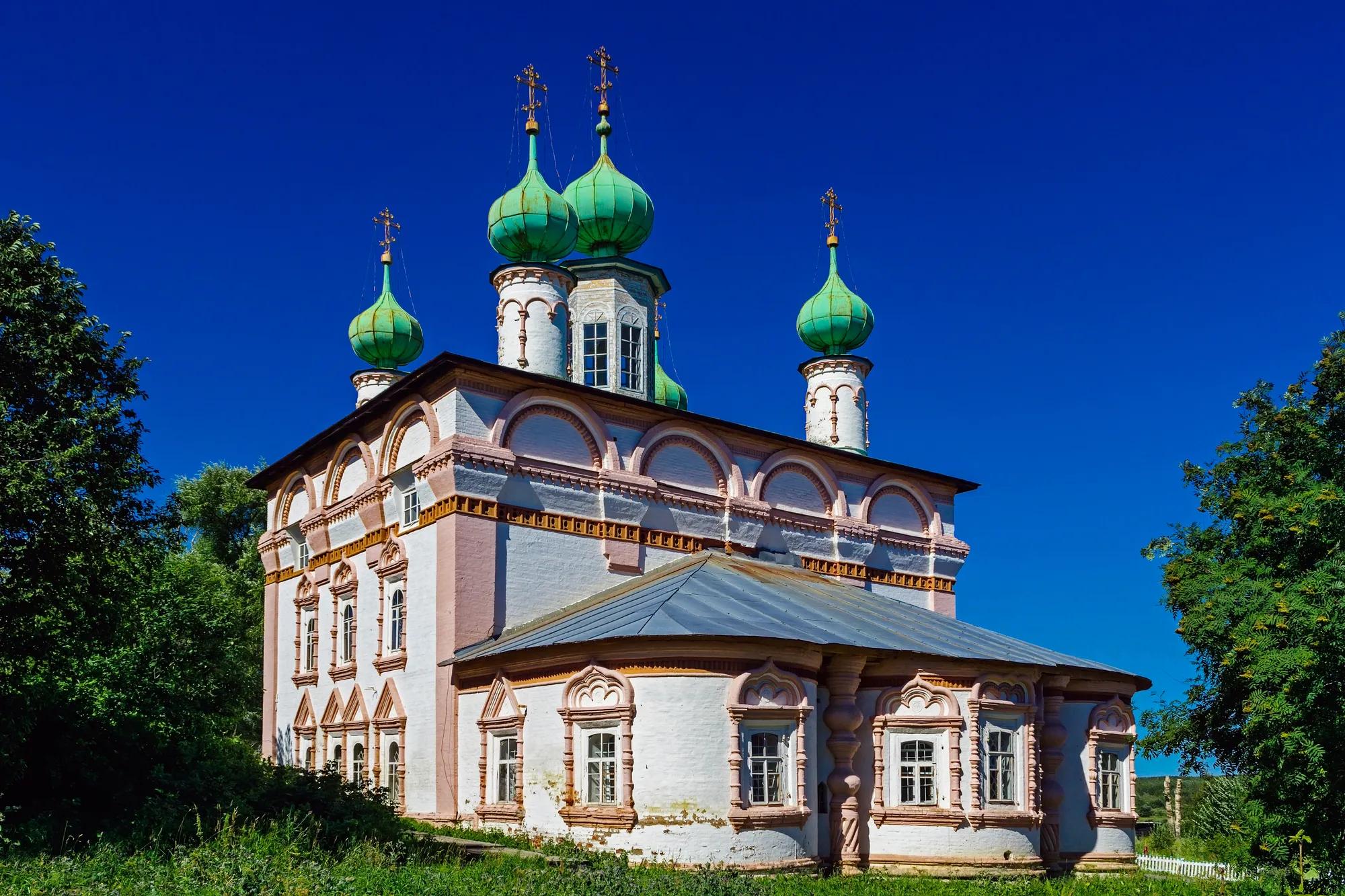 Спасская церковь. Фото: Shutterstock / AlxYago