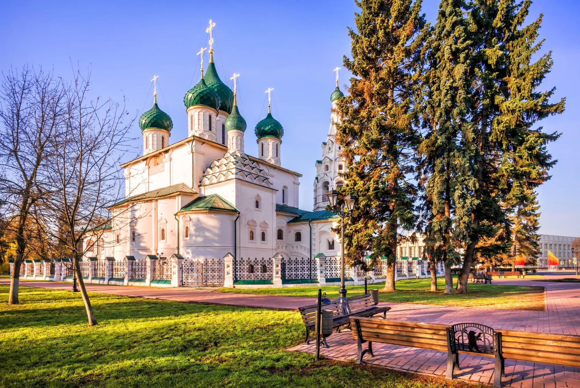Baturina Yuliya shutterstock_2456931183
