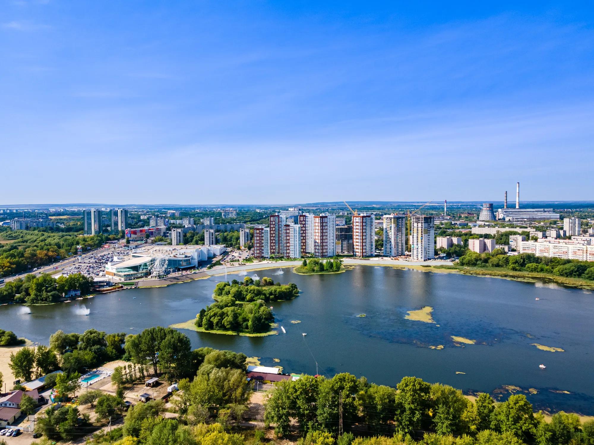 shutterstock_2043033557