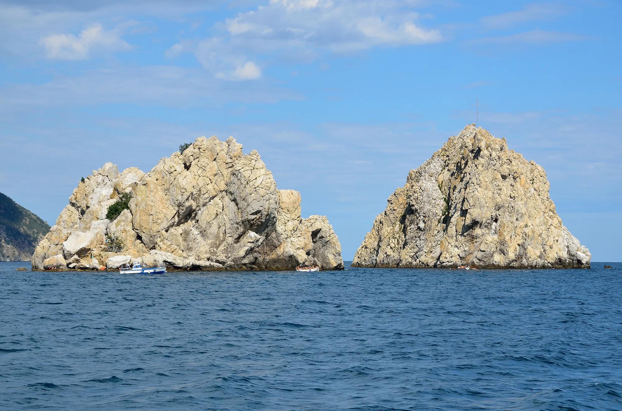 Скалы Адалары в Гурзуфе. Фото: Shutterstock / Ovchinnikova Irina